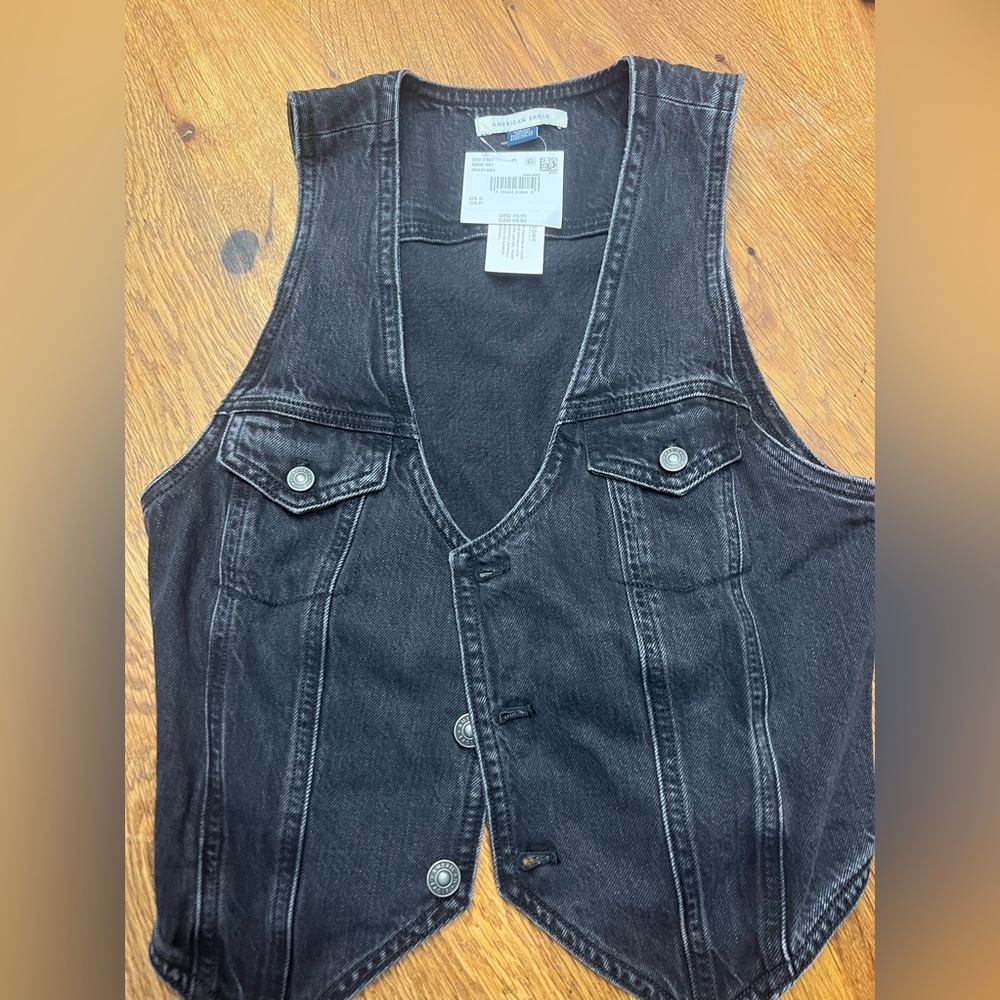 NWT American Eagle Denim Vest, Small
